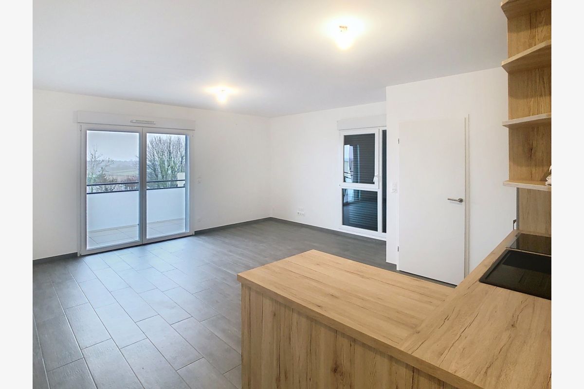 Photo 1 centre-ville, loue F3 de 69.90 m2 au sein d'une résid. calme