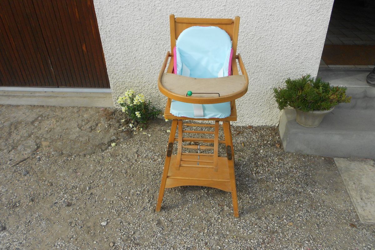 Chaise haute pour bébé - 20189_0.jpg
