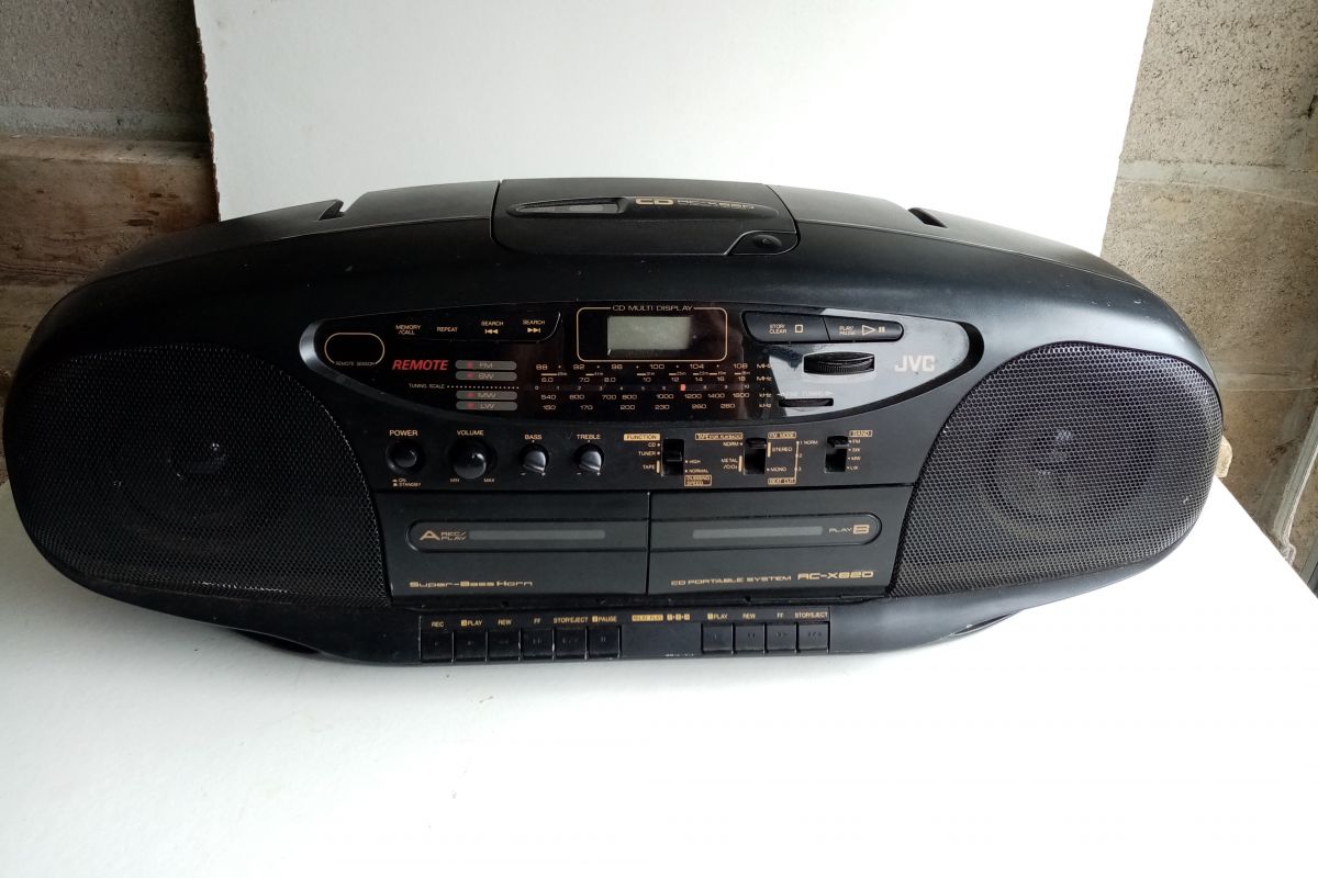 1 lot de 2 postes radio-cassettes-  CD années 1990 - 24511_0.jpg