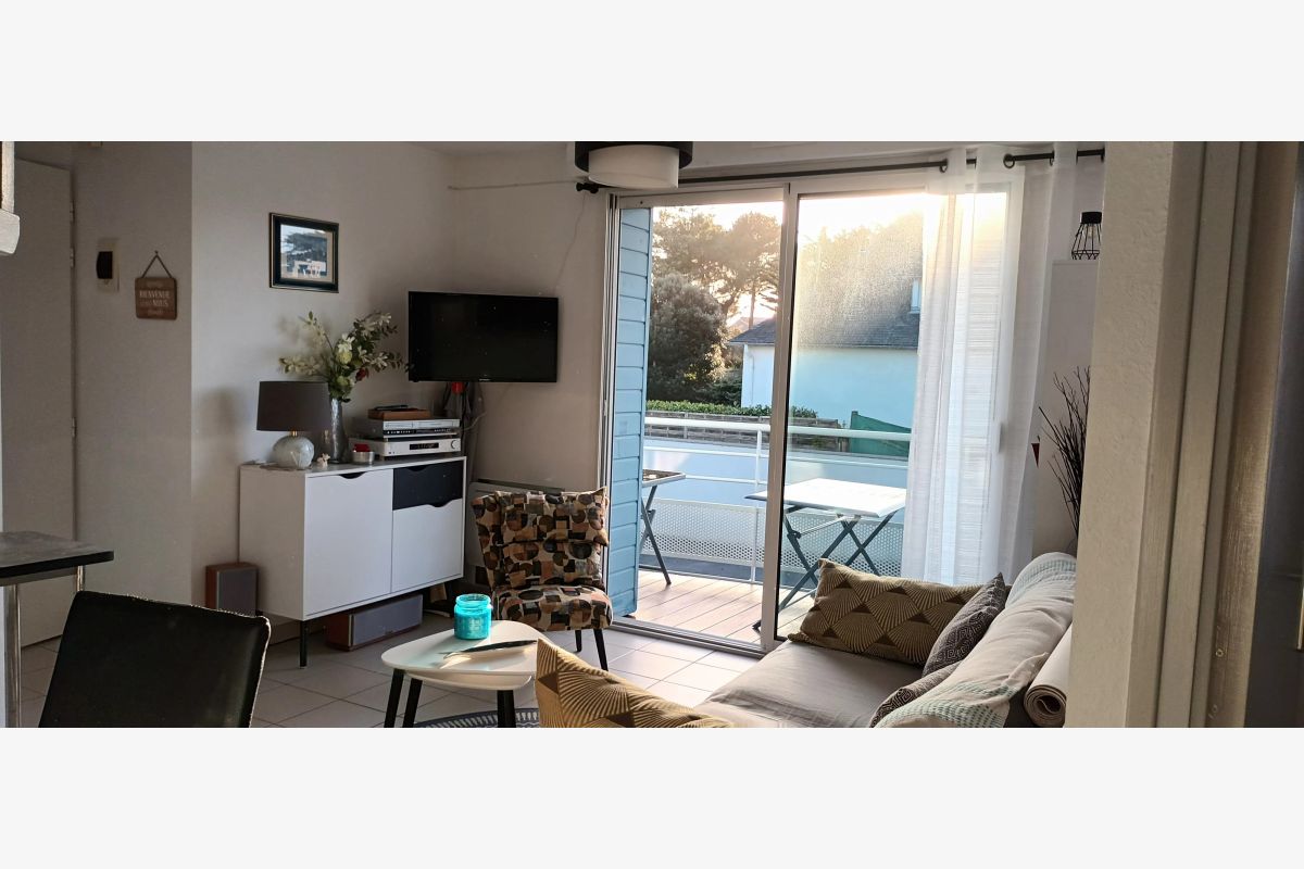 Photo 1 Jullouville, loue appartement...