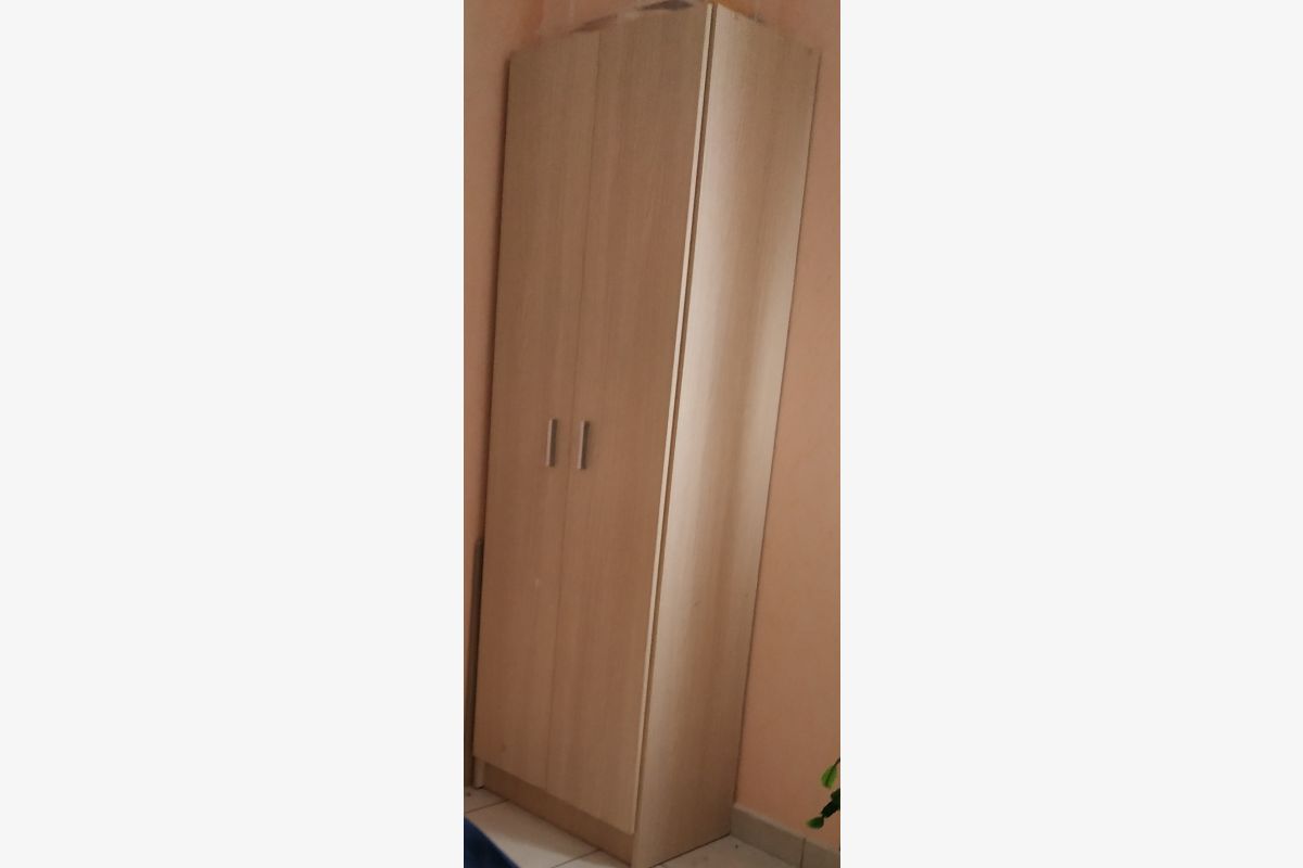 armoire de rangement - 300075_f28d7abbcc6eabd0e9f3322b4bbabee1.jpg