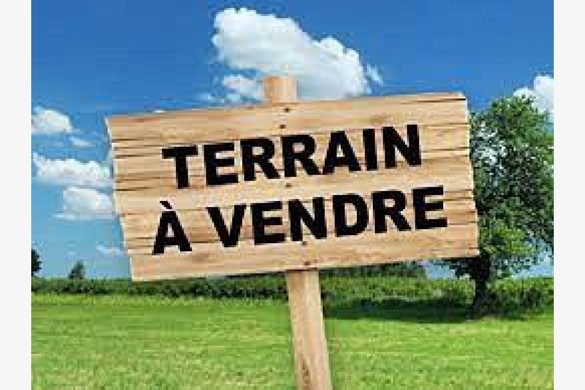 Photo 1 Un terrain constructible à Jullouville