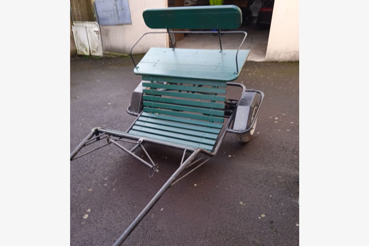 Photo 1 Carriole