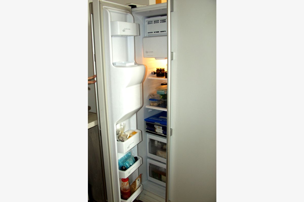 Réfrigérateur  - 300222_4b0bf6b62f28d0c78347360f0a050f54.jpg