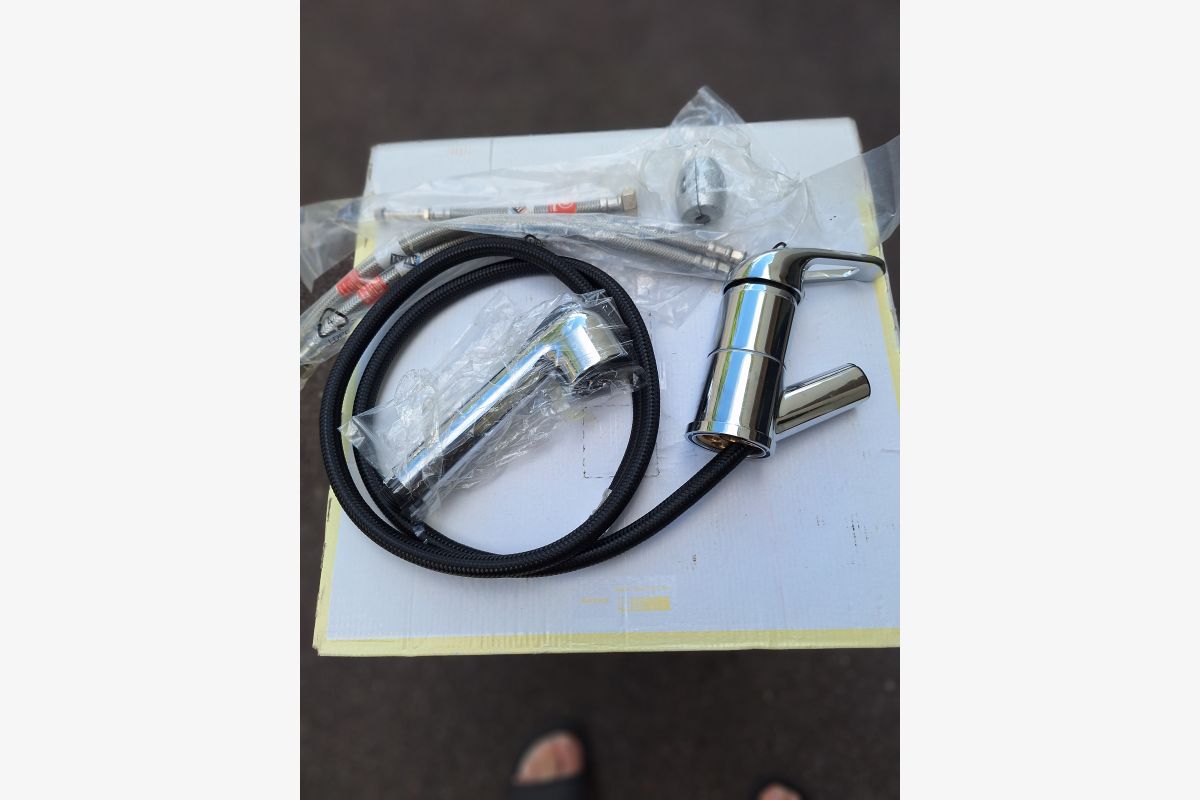 Photo 1 chaudiere gaz +radiateurs fonte