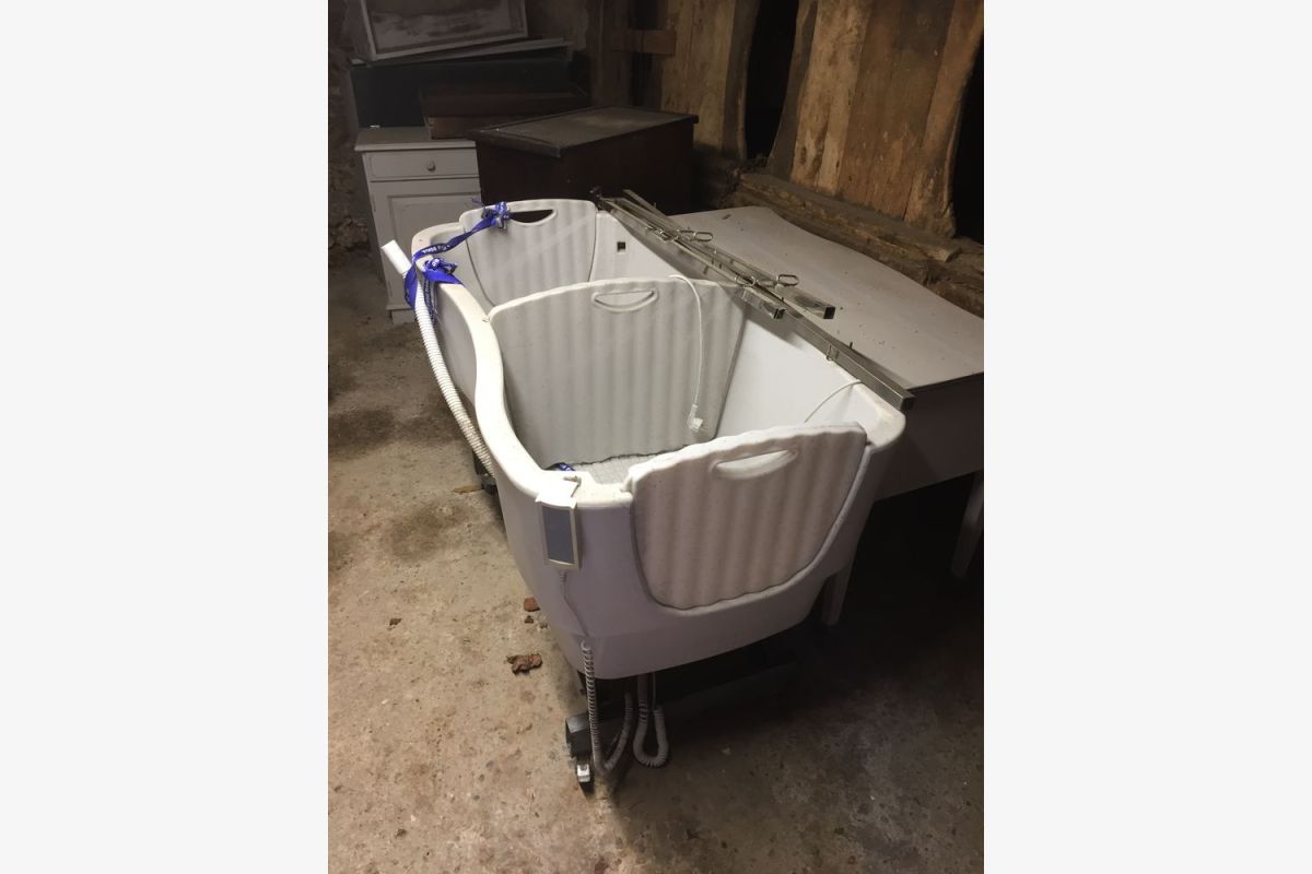 Baignoire professionnelle pour chien/chat - 300271_b7de51e051c83daf531d3c98d6da6346.jpg