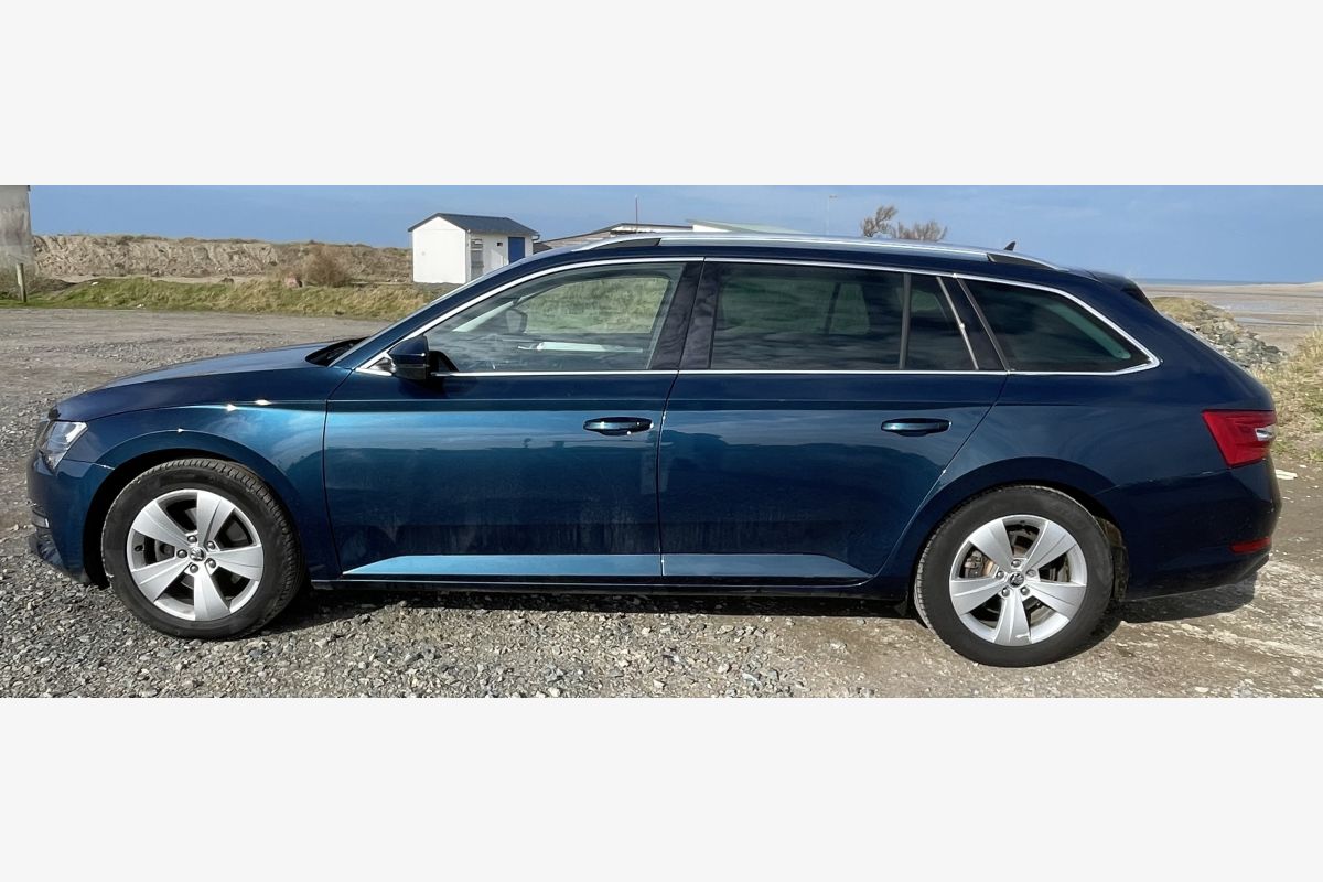 SKODA SUPERB III COMBI 2.0 TDI 150CV BUSINESS - 300545_9940ba49aa5291291a4be93d1a70c295.jpg