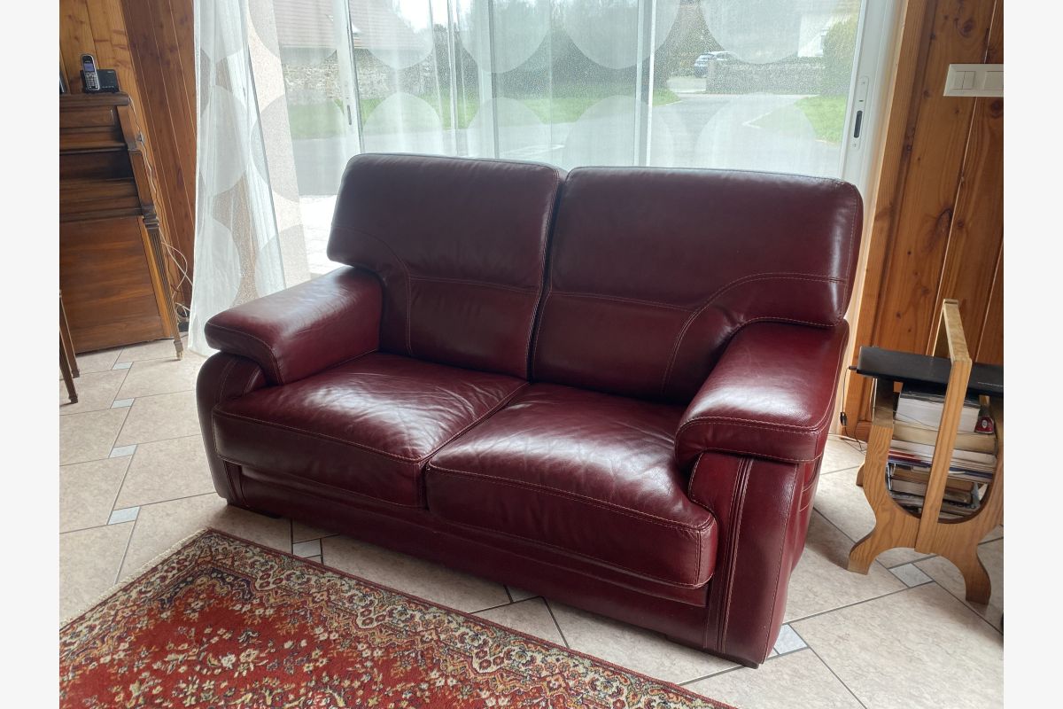 Photo 1 2 canapés fixes cuir bordeaux