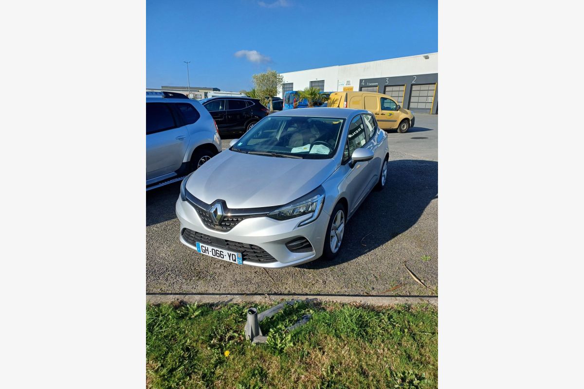 Photo 1 Clio V 1.5 BlueDCi