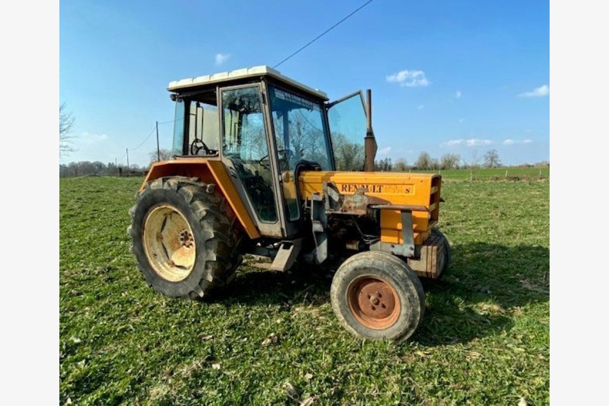 Photo 1 Tracteur Renault