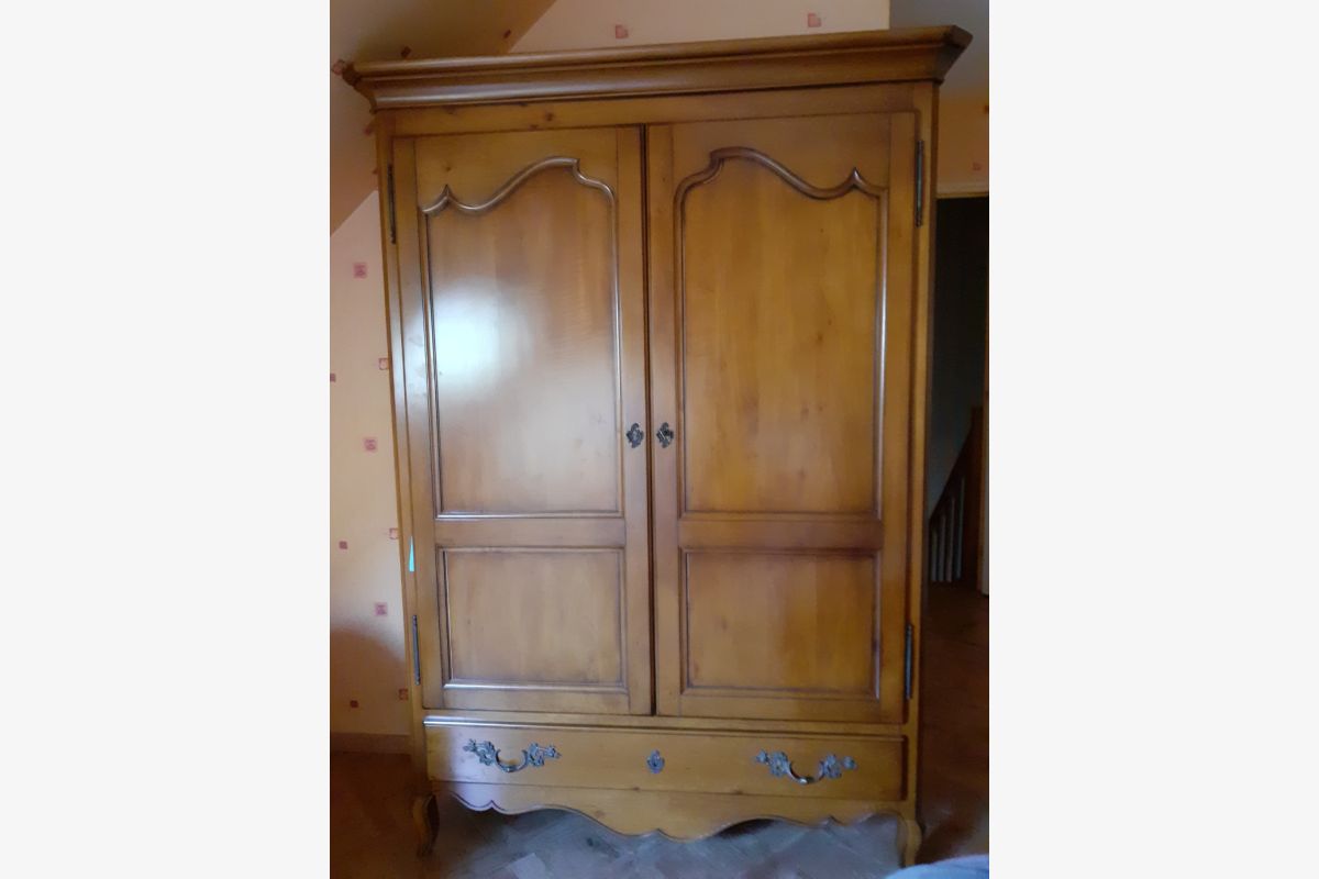 Vente de meubles - 301074_d05e8a7447f2729a136c53ae15f11e89.jpg