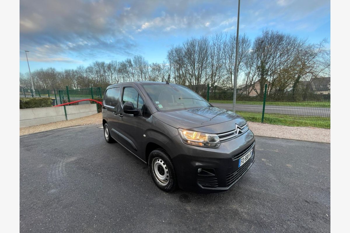 Photo 1 Berlingo Van Driver 