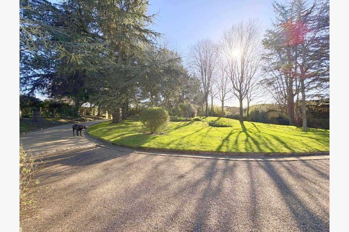 Grande maison proche des commerces - 301083_11.jpg