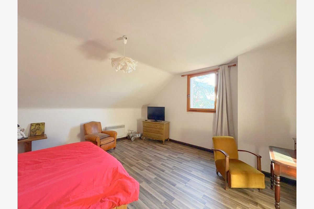 Grande maison proche des commerces - 301083_8.jpg