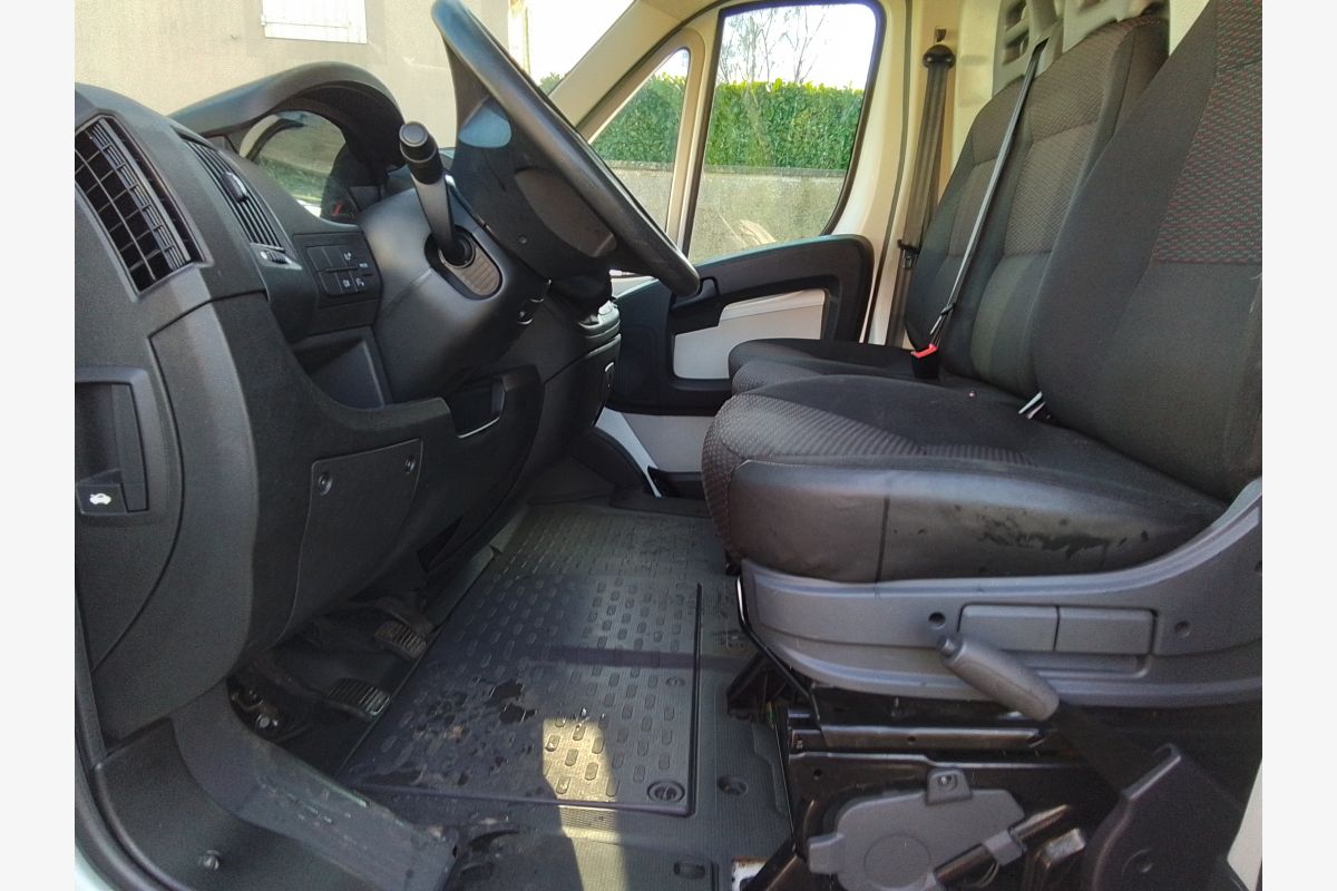 Jumper l1h1 2018 114454kms caisse isotherme  - 301136_16dfc0ce23b311b59fa9e7f1efe02f07.jpg