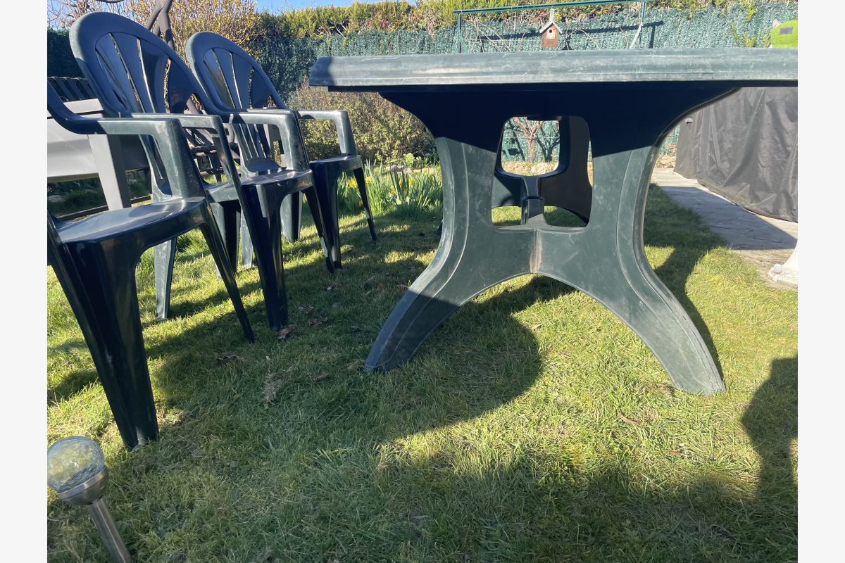 Photo 1 Salon de jardin 