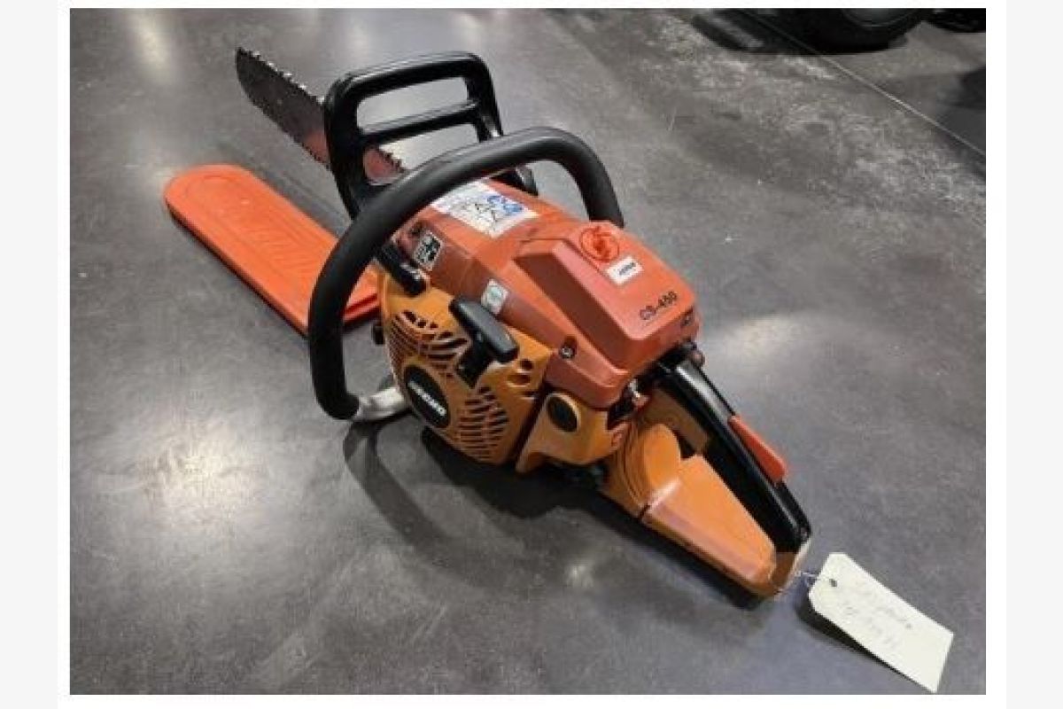 Photo 1 Tronçonneuse