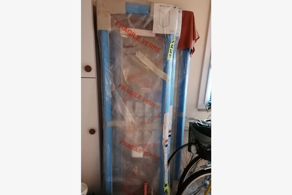 Photo 1 Paroi de douche