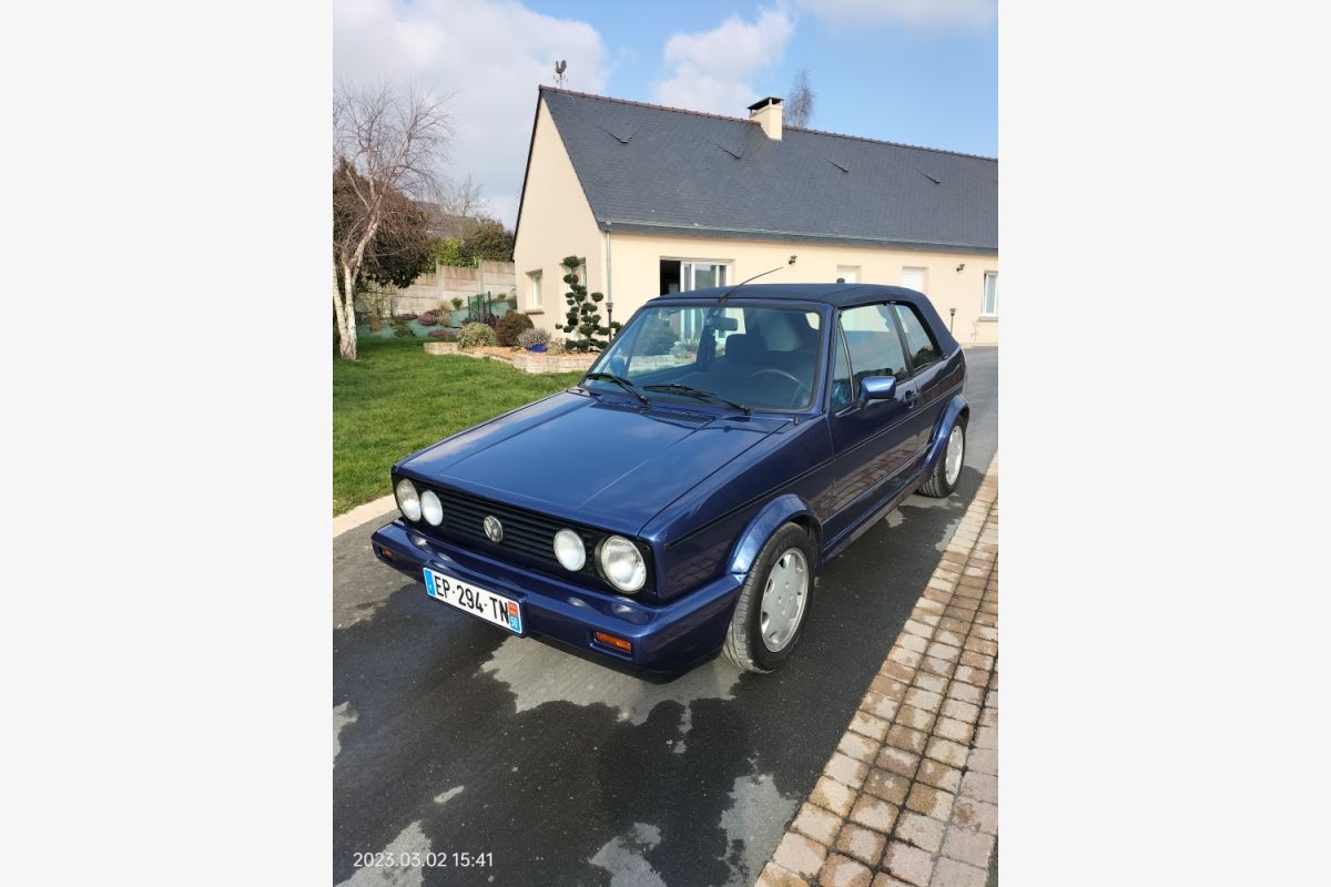 Photo 1 GOLF 1 CABRIOLET 1991 QUARTETT  BEL AIR