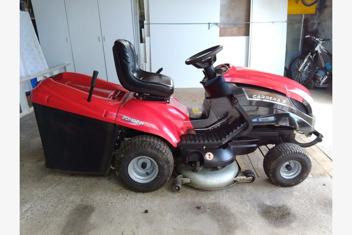 Photo 1 Tracteur tondeuse Sentar