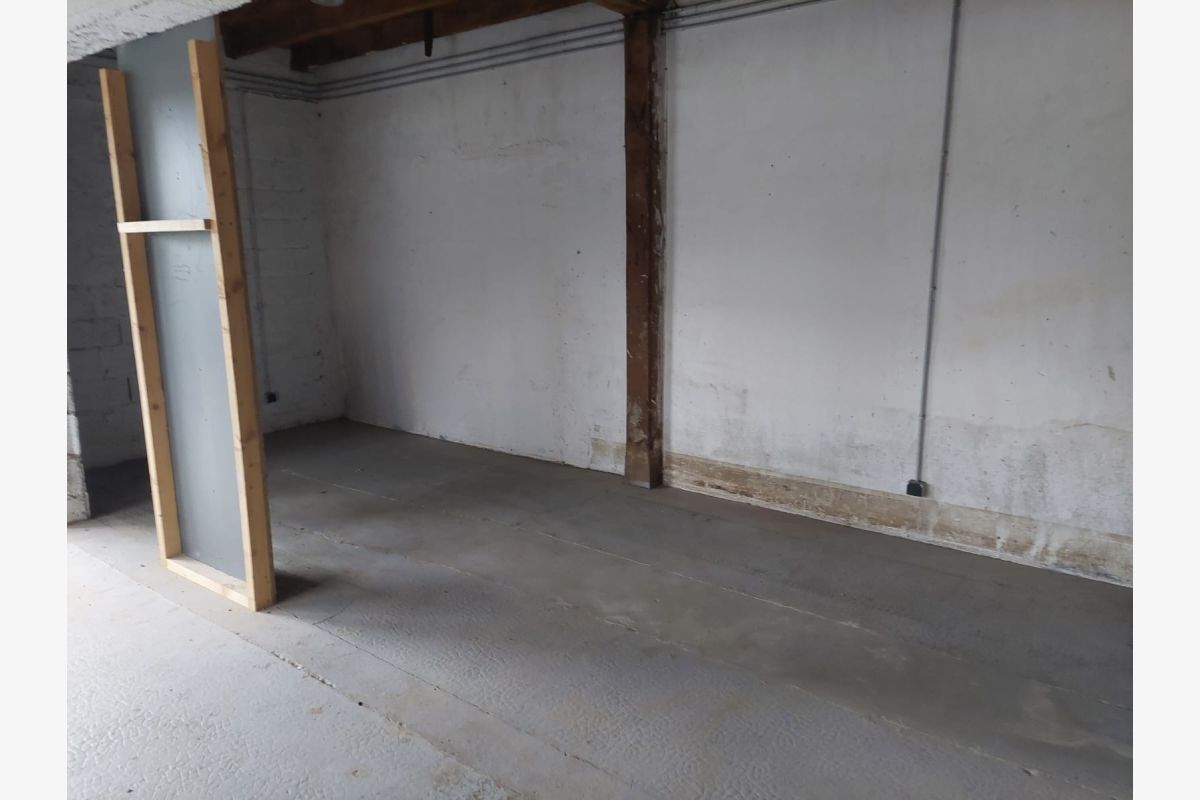 Entrepôt 100 m2 - 30238214_eac3cf3a701e4ef55d960270549706ba.jpg