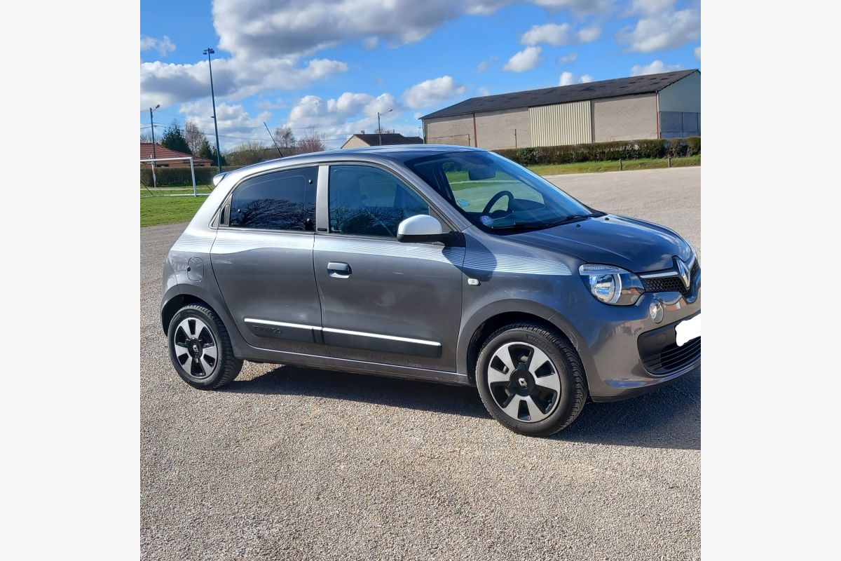 Photo 1 Renault Twingo 3 Ethanol