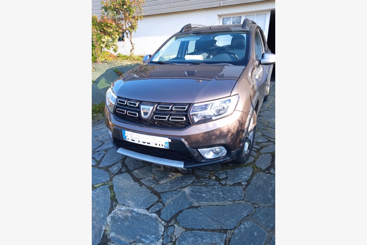 Photo 1 Dacia Stepway