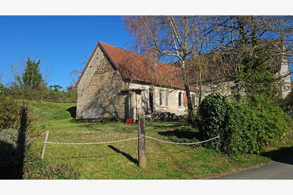 Photo 1 MAISON A FINIR DE RENOVER PTOCHE VALENCAY