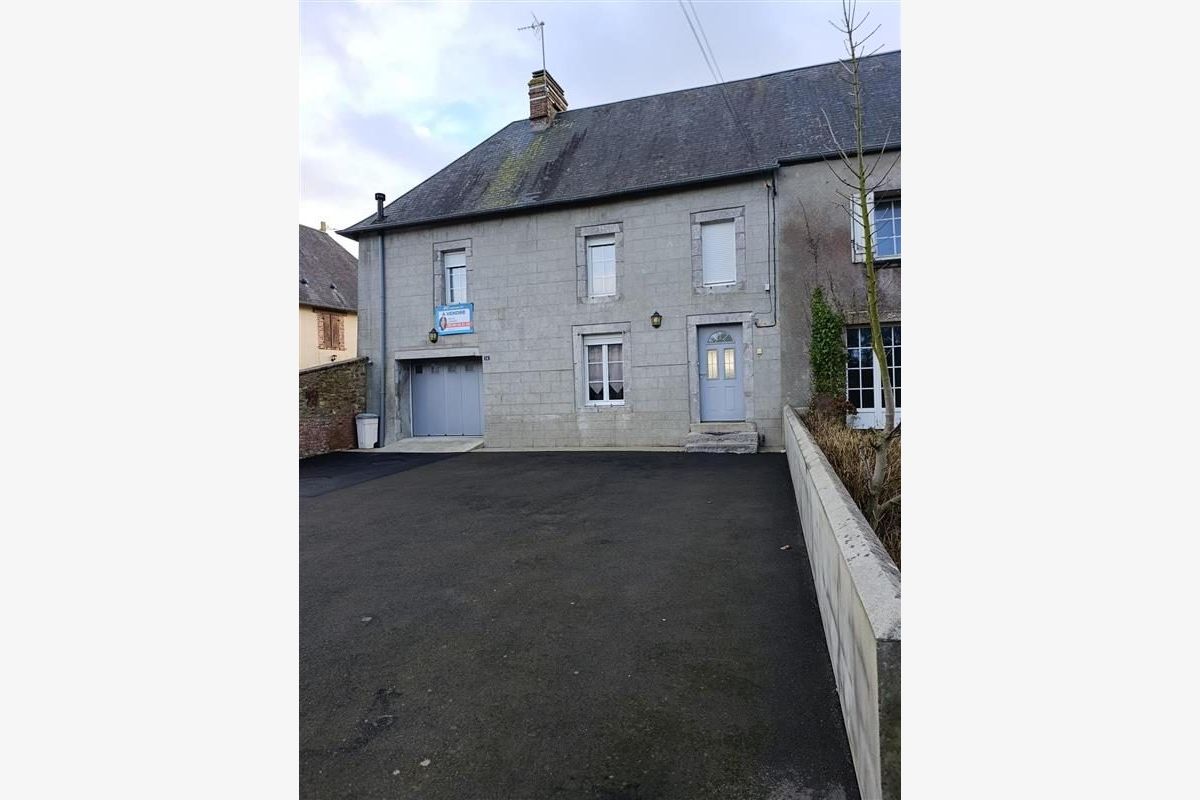 Photo 1 Maison à vendre Roncey