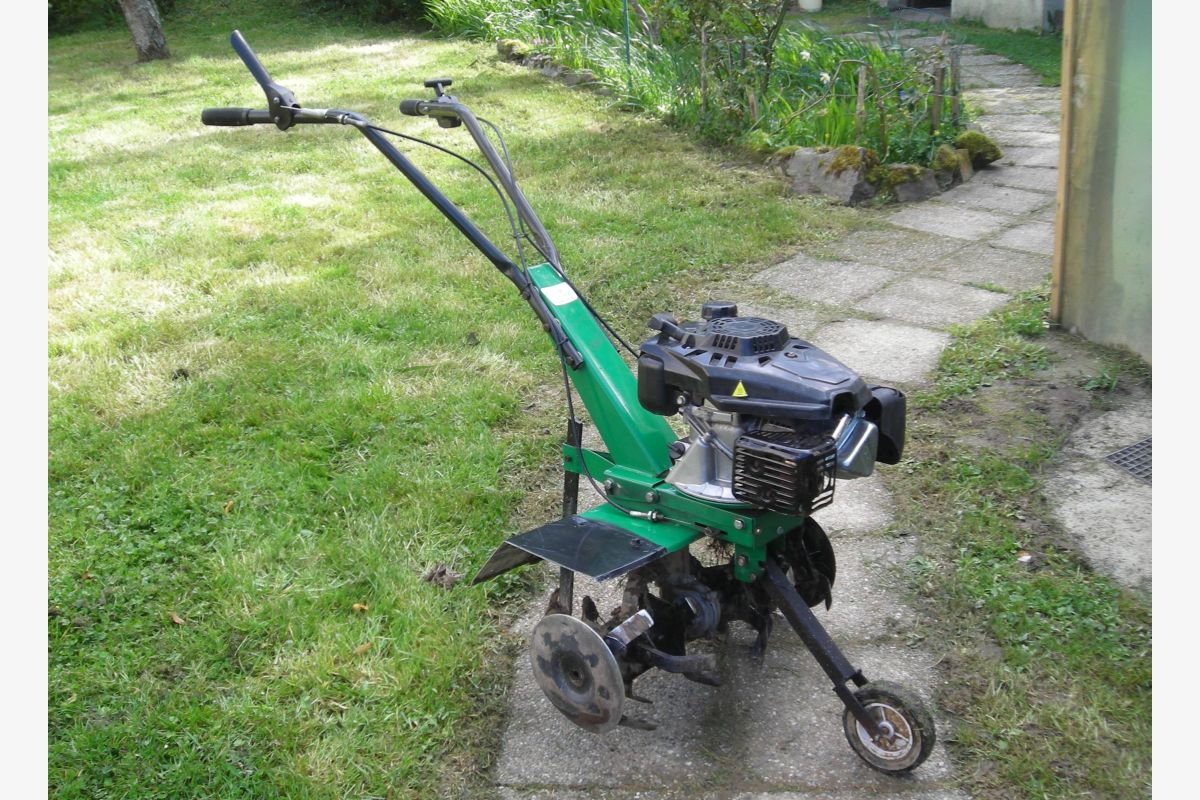 Photo 1 Motoculteur