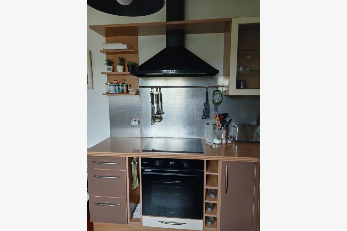 Photo 1 Meubles de cuisine avec éléctroménager