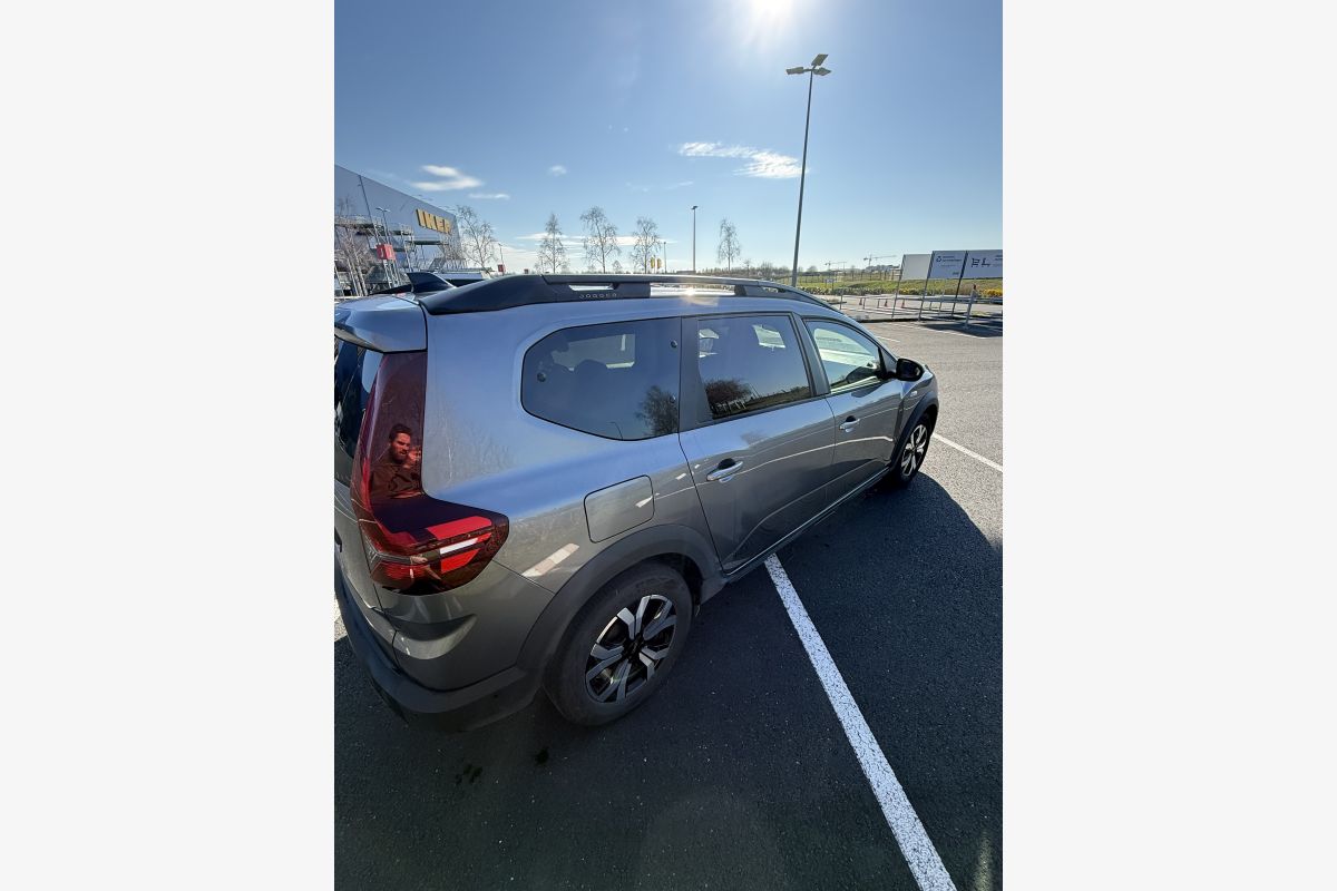 Dacia Jogger Extrême + 7 places - 30239087_bedde4f2afcdafdf410631d74fd1d1e8.jpg