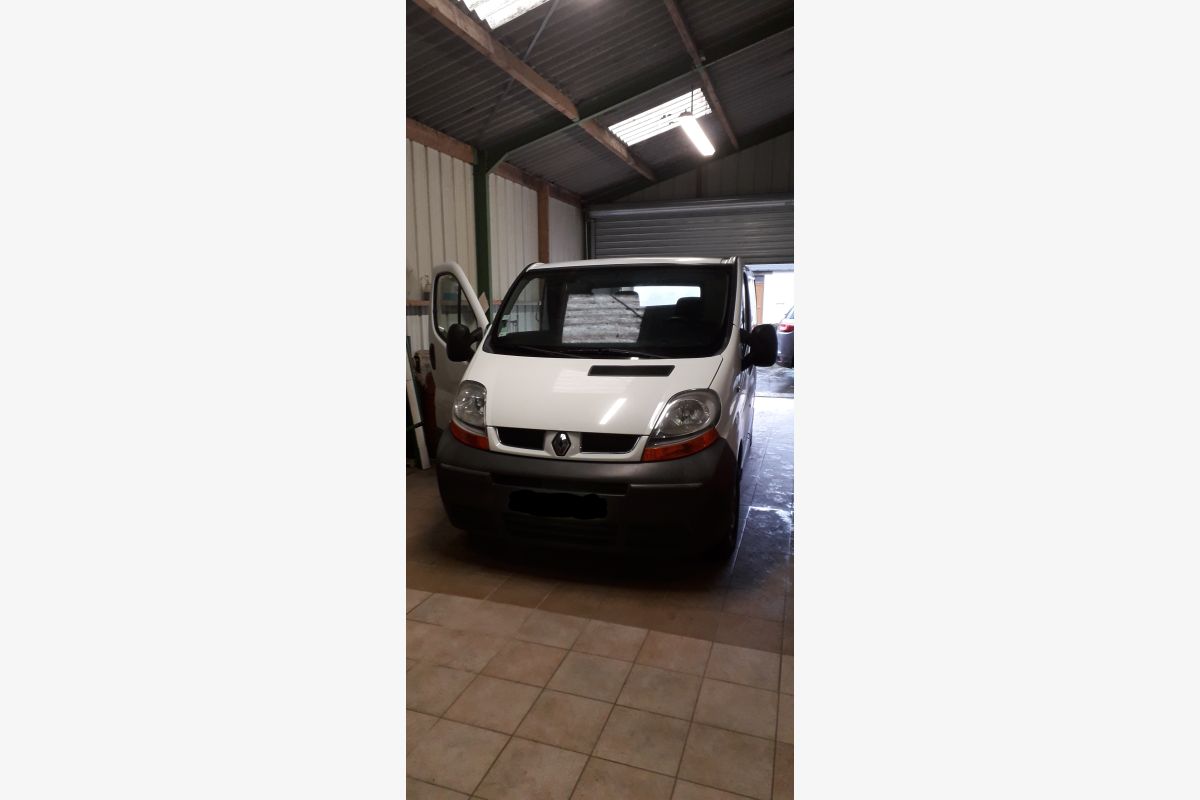 Photo 1 Vends Trafic