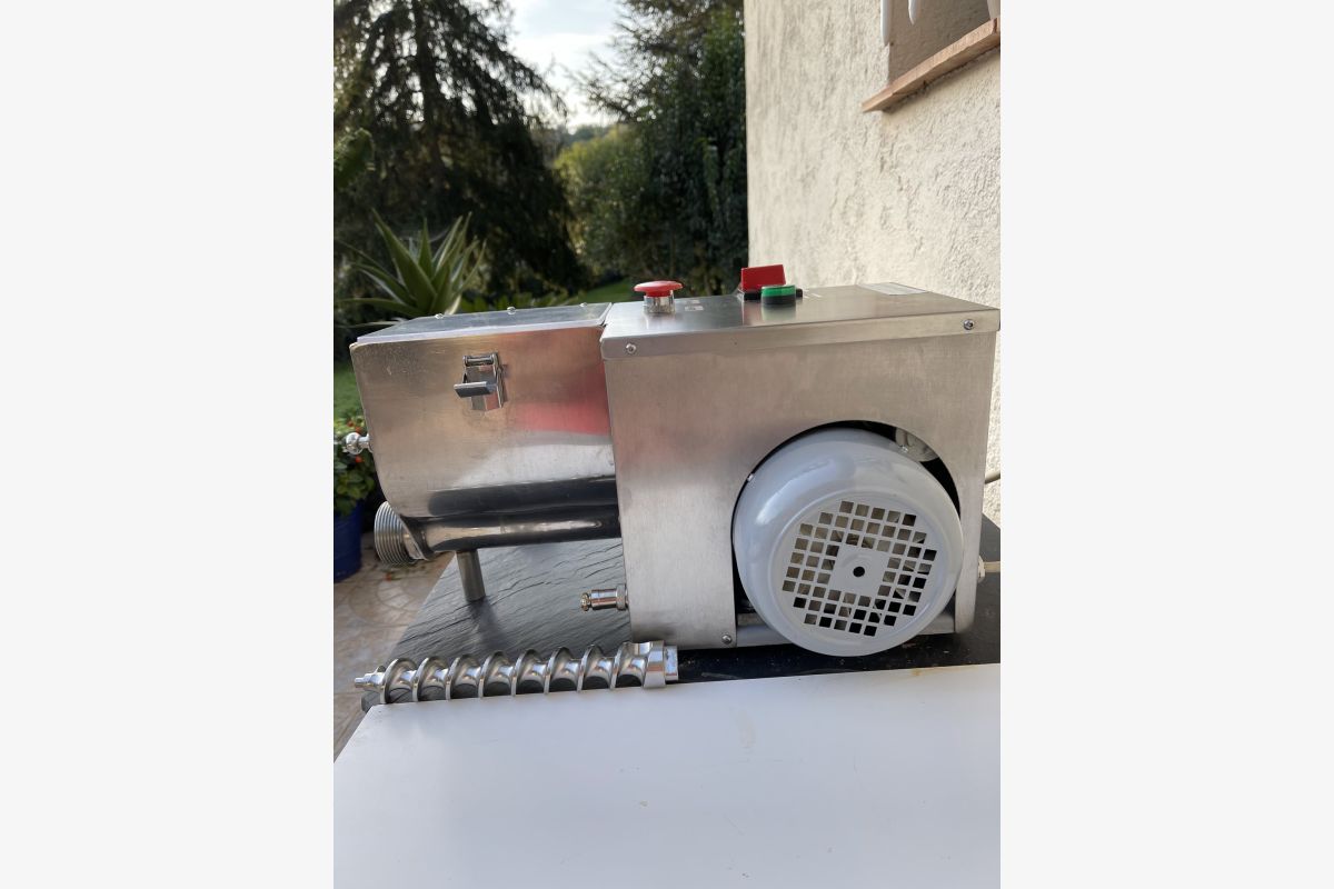 Machine à pâtes fraîches - 30239426_bf7e674333b57ea397d77bf57dcc9758.jpg