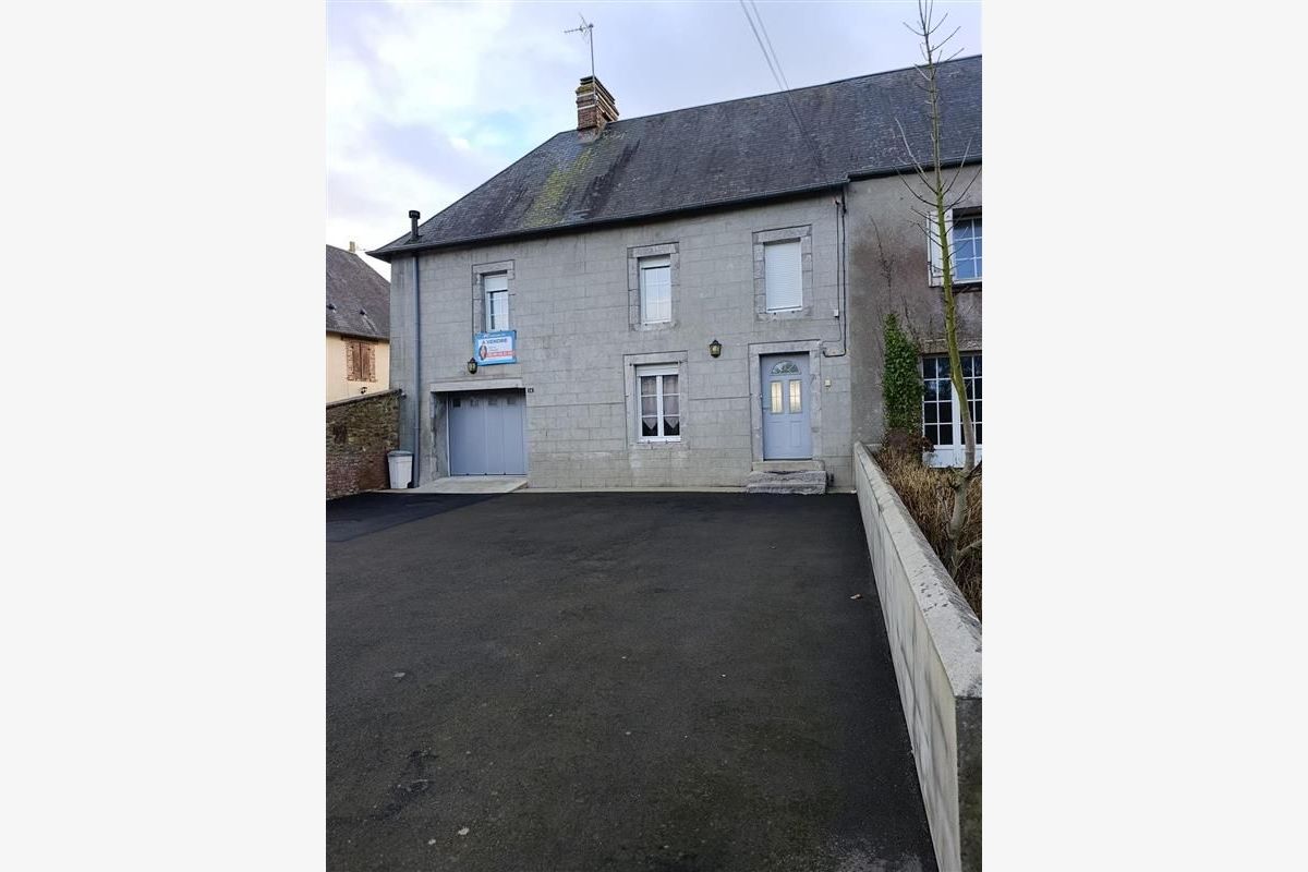 Photo 1 Not@ires du Bocage, Cerisy-la-Salle,Tél. 02.33.46.88.39www.n