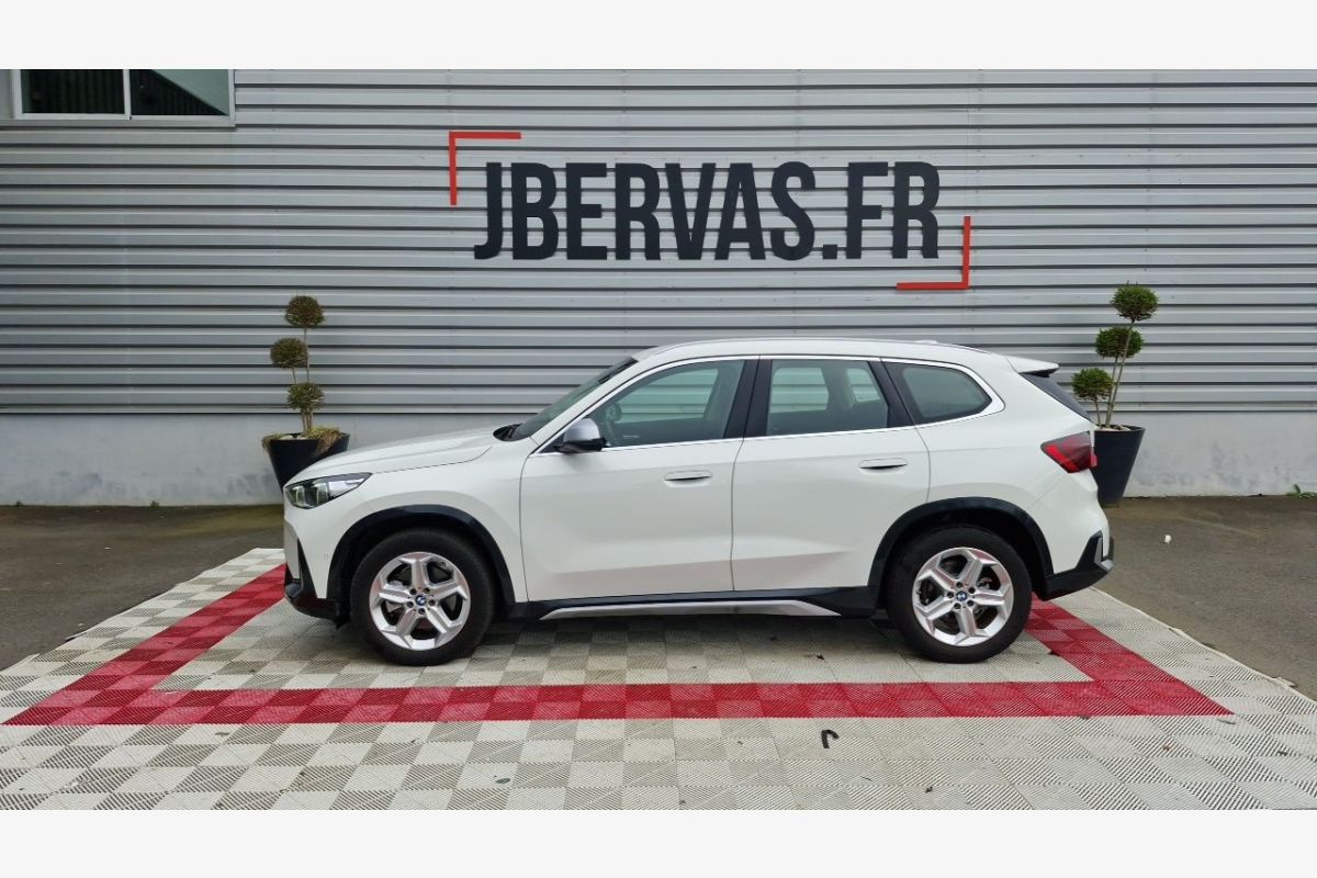 Photo 1 X1 U11 sDrive 20i