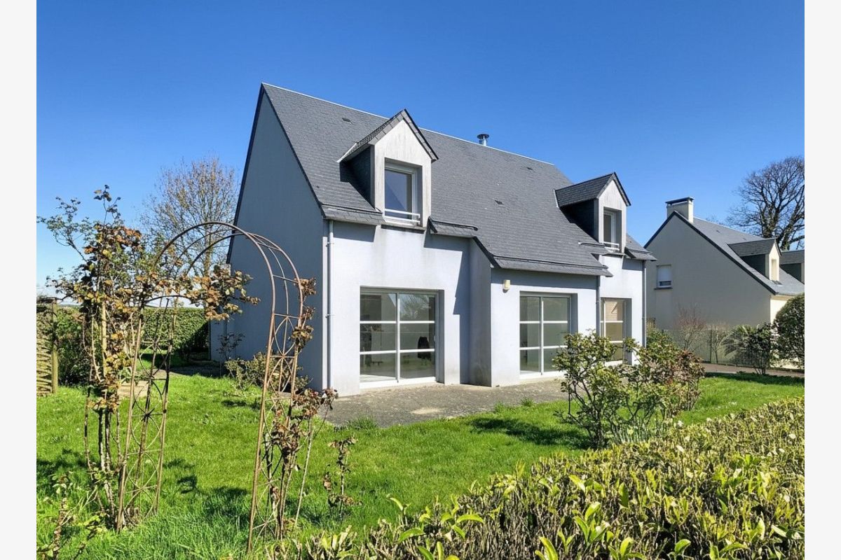 Photo 1 Agence Faudais, Coutances. Tél. 02.33.45.07.57