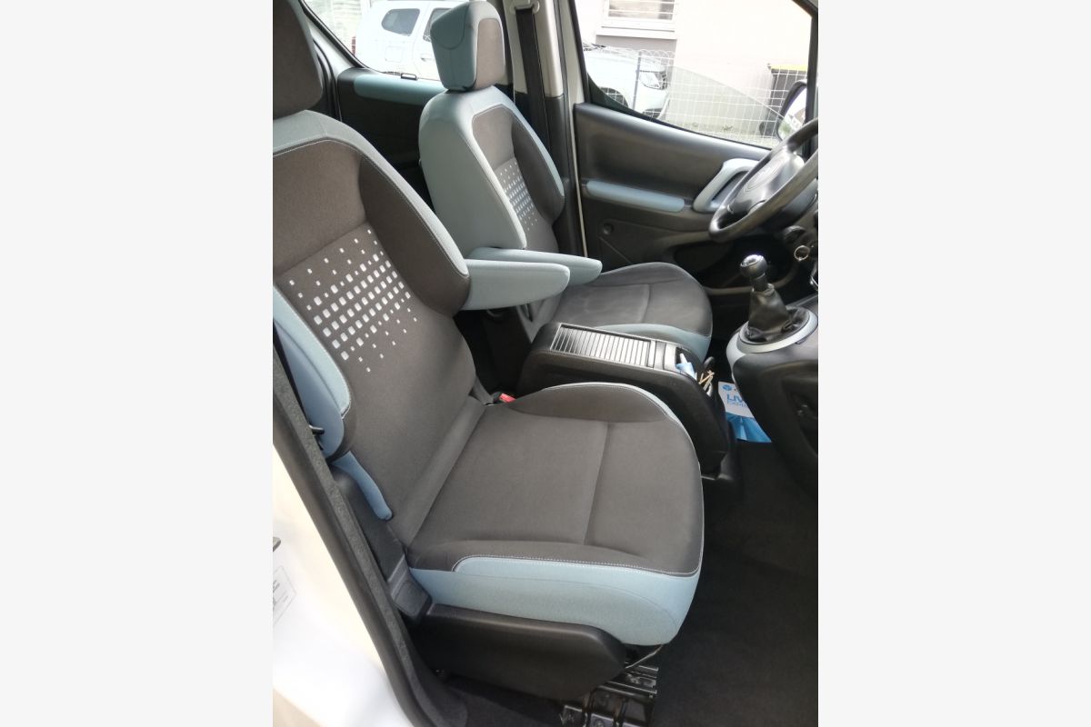 Citroen Berlingo Multispace Collection - 30239687_128f277e2d9376b6a78ed74dde2afc3d.jpg