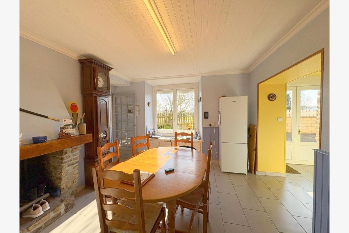 Une maison en pierres avec ses dépendances - 30239818_2.jpg