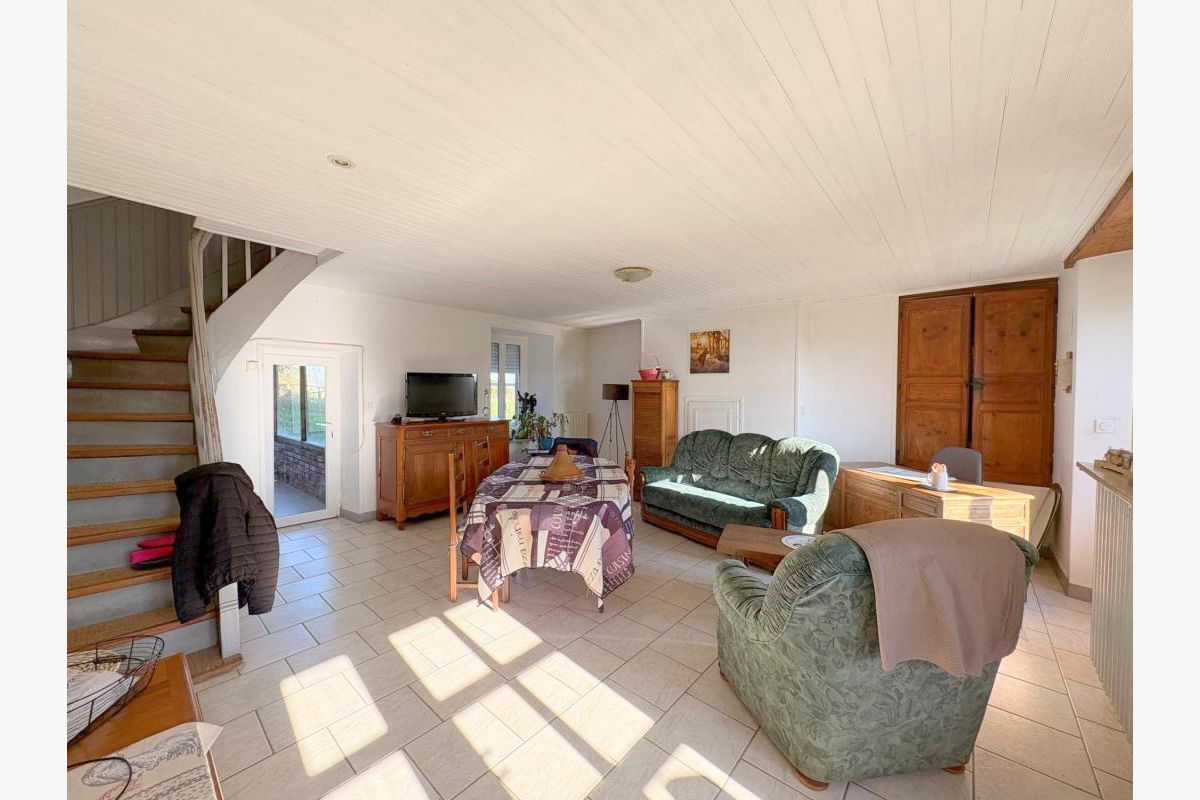 Une maison en pierres avec ses dépendances - 30239818_3.jpg