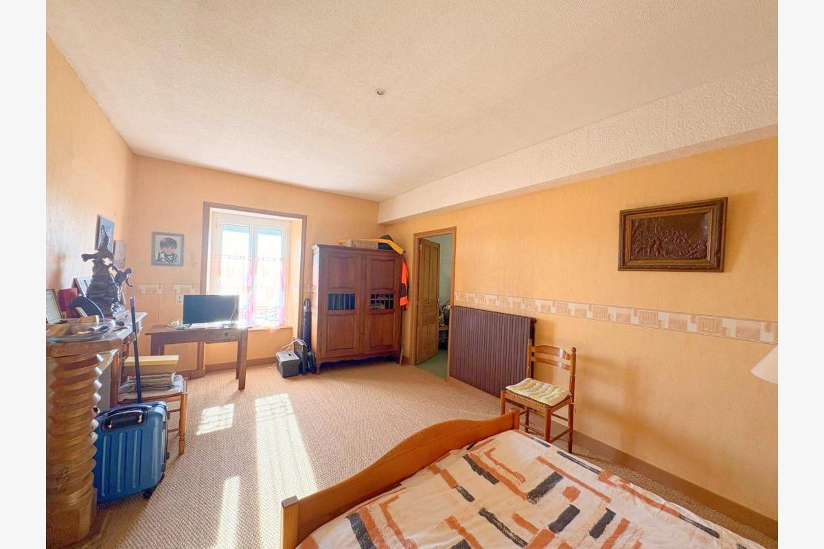 Une maison en pierres avec ses dépendances - 30239818_8.jpg