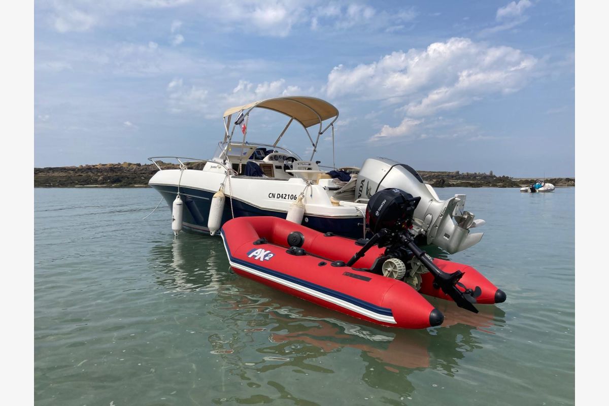 Photo 1 CAP CAMARAT 625 WA