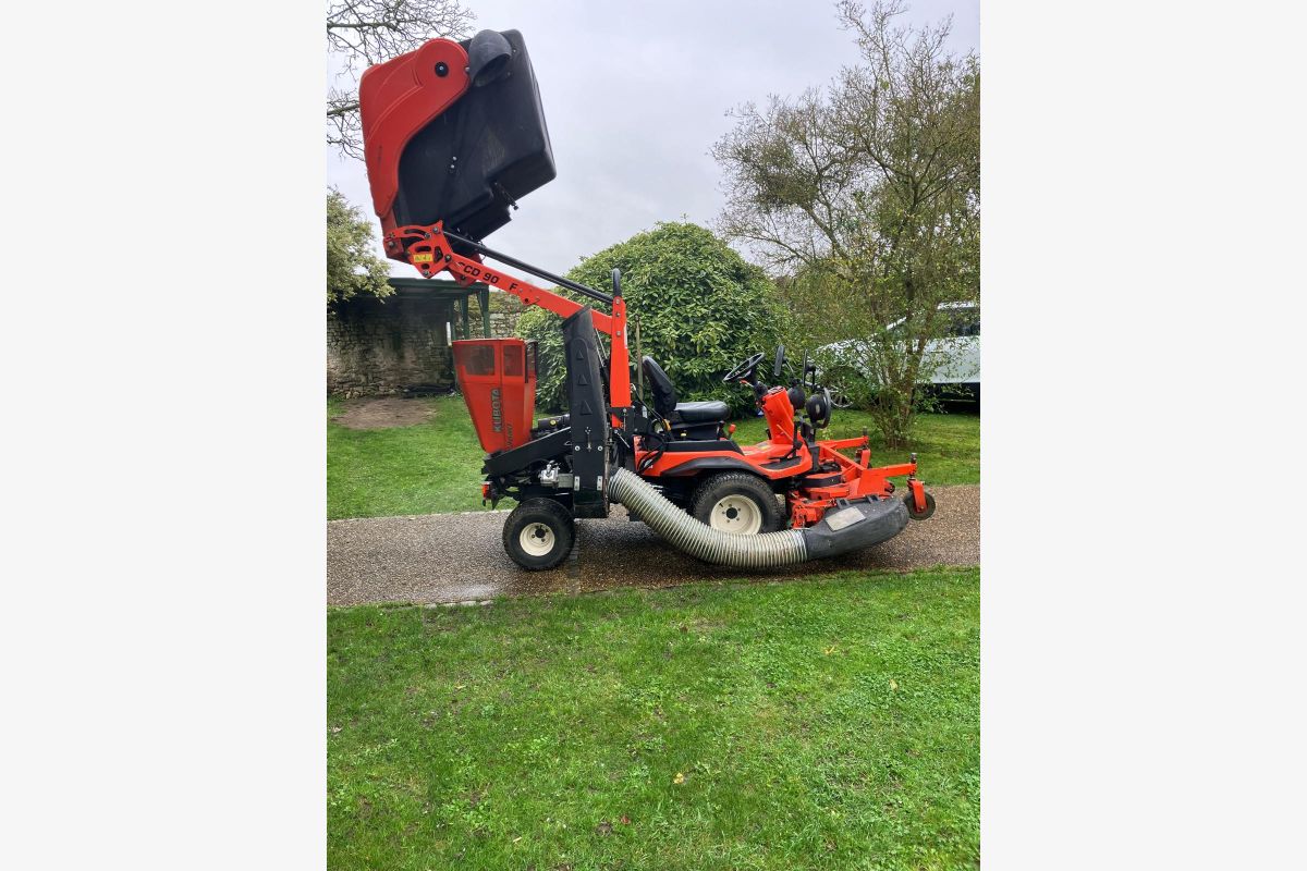 Photo 1 Tondeuse Kubota F3680 EC