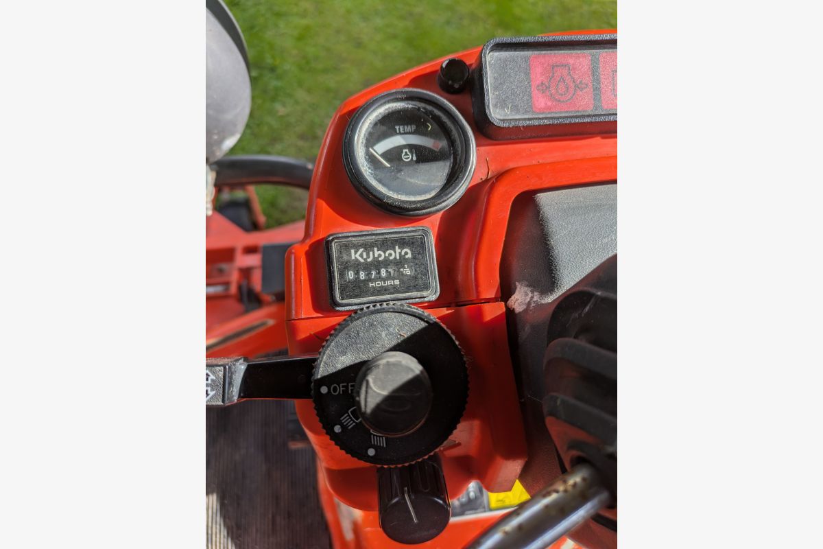 Tondeuse Kubota F3680 EC - 30239923_74729c113532b9bacdcb096ce28abddb.jpg