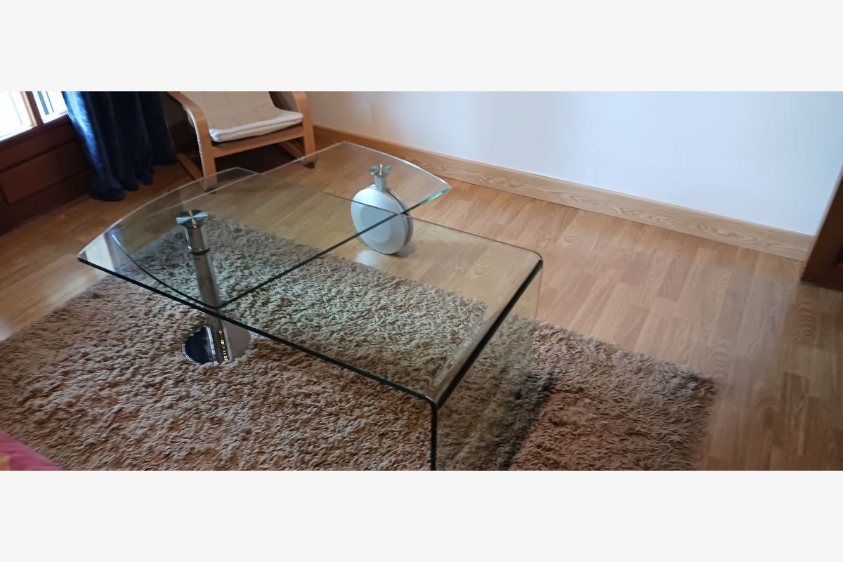 Table de salon en verre - 30239937_d0c64506dce90982143e3a3de634fa77.jpg