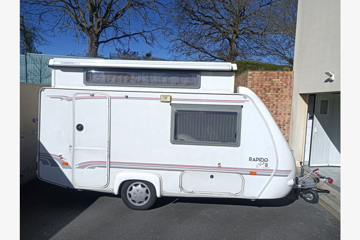 Photo 1 CARAVANE RAPIDO CLUB 31 EVOLUTION