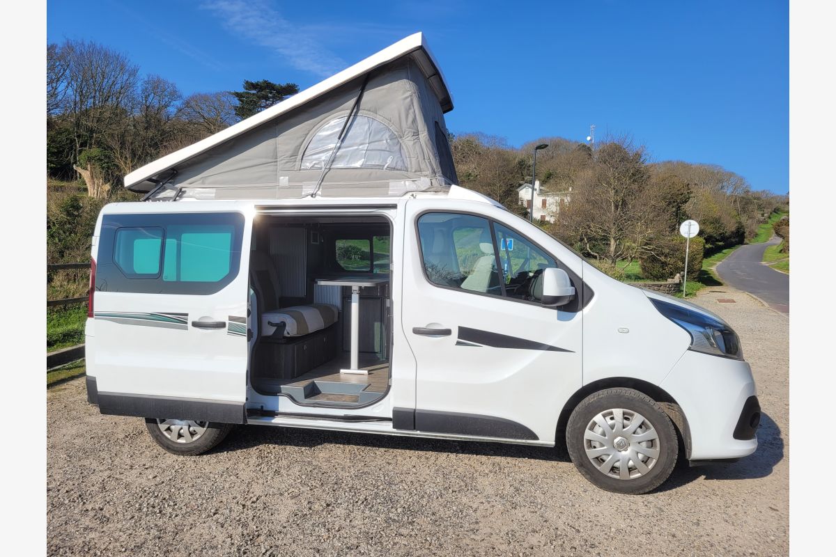 Photo 1 Van Font Vendome Autocamp