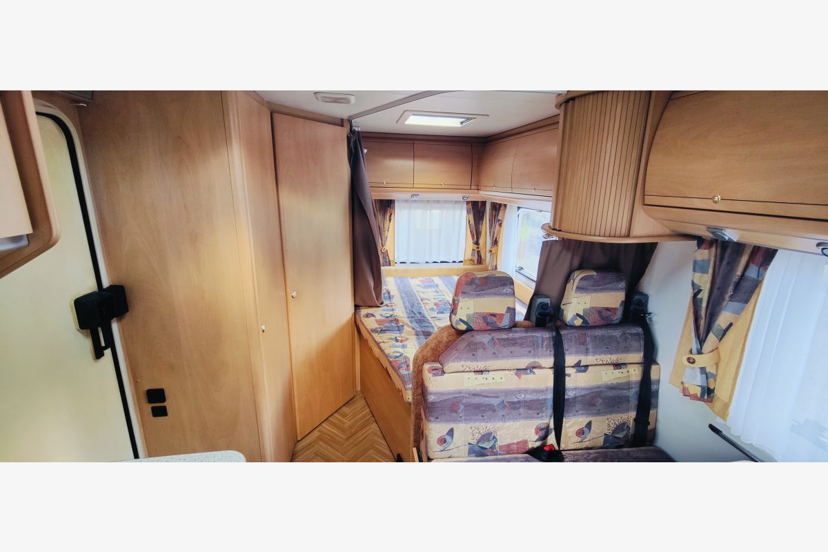 Camping car FIAT Ducato Bürstner - 30240364_1e521cb3dc0ae726c21259ac89320a0d.jpg