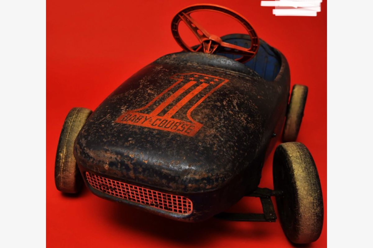 Photo 1 Voiture ancienne