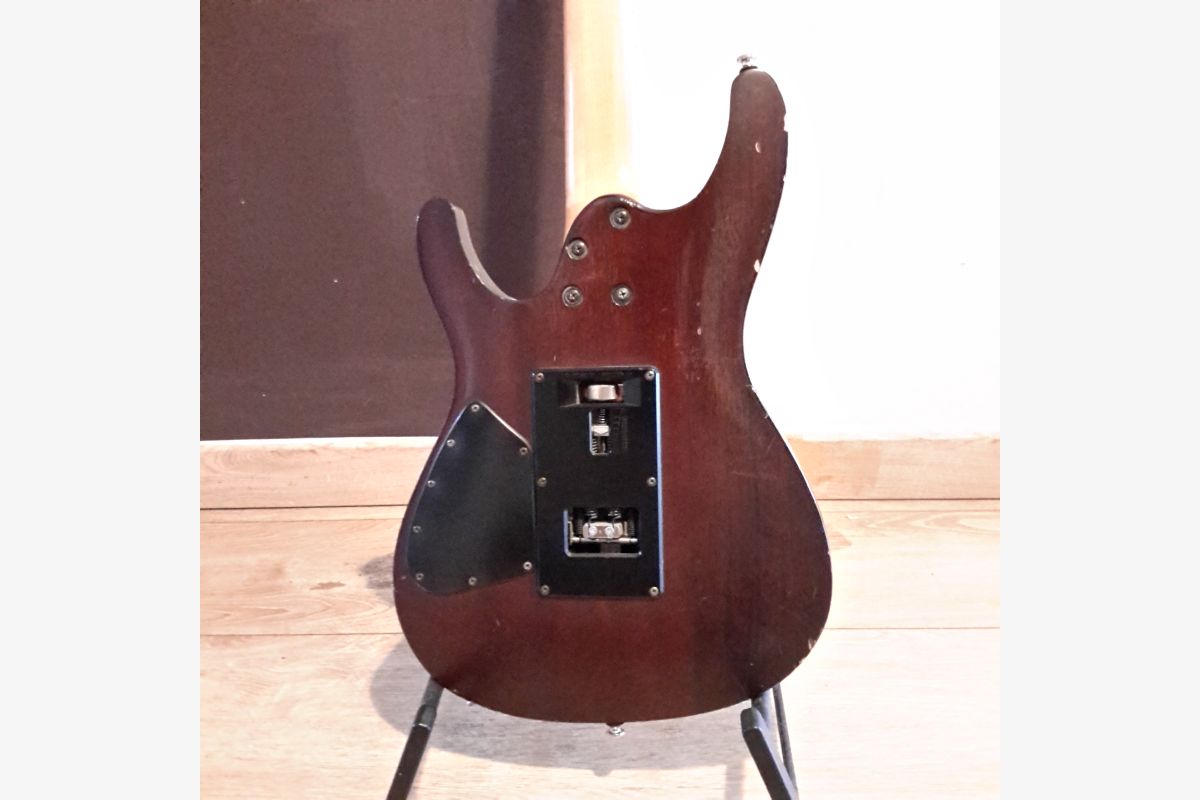 Vends guitare électrique Ibanez S770FM - 30240616_829f59cd66a1ce65c49b9631a8b8260e.jpg